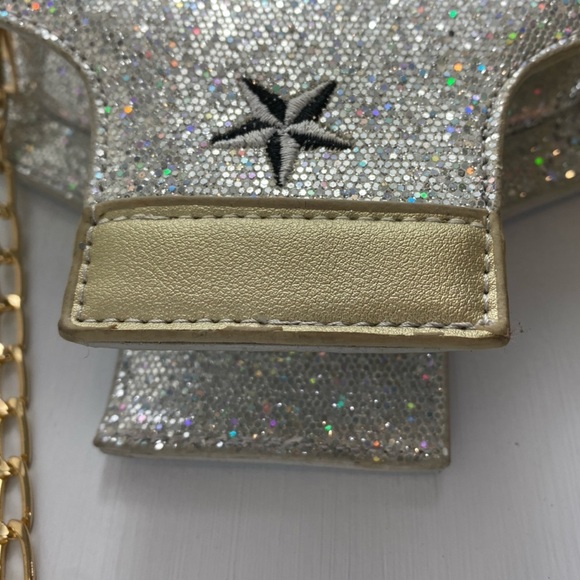 Crossbody Novelty Tequila Sparkly Silver Bag Purse Zip Close Crossbody - Picture 13 of 16